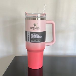 Stanley ombré coral/pink 40 oz Adventure Quencher